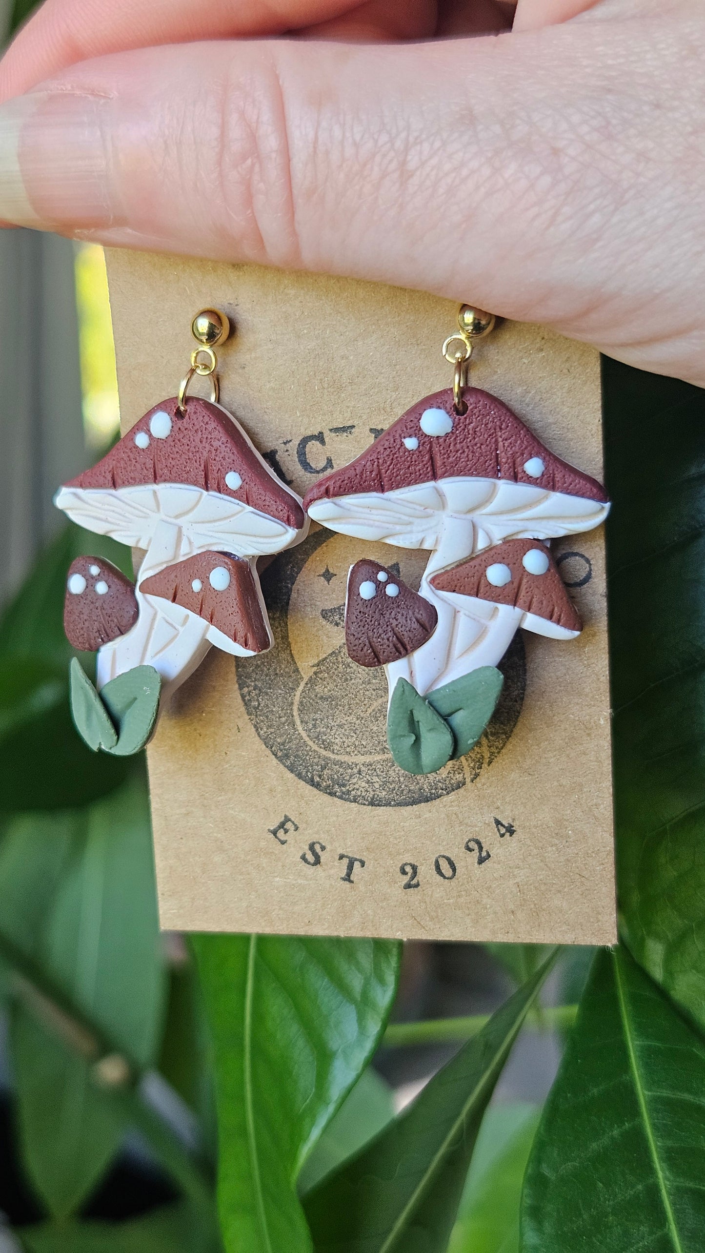 Triple mushroom fall earrings