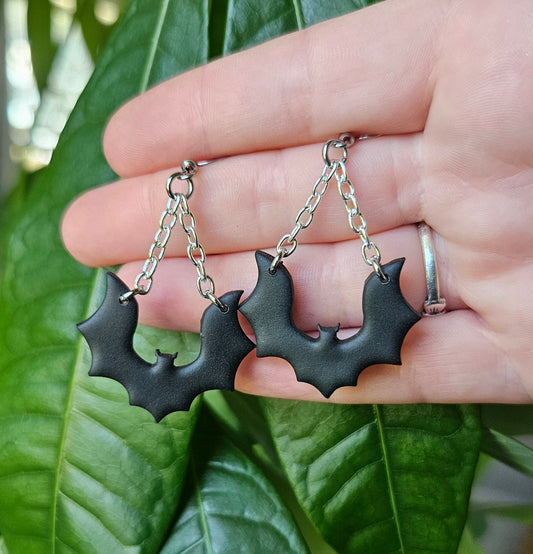 Bat dangles