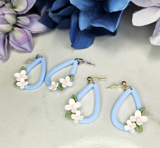Dainty Summer Blossom Teardrop Earrings – Blue Pastel Floral Dangles