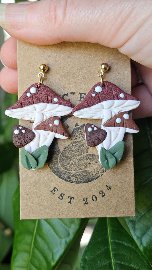Triple mushroom fall earrings